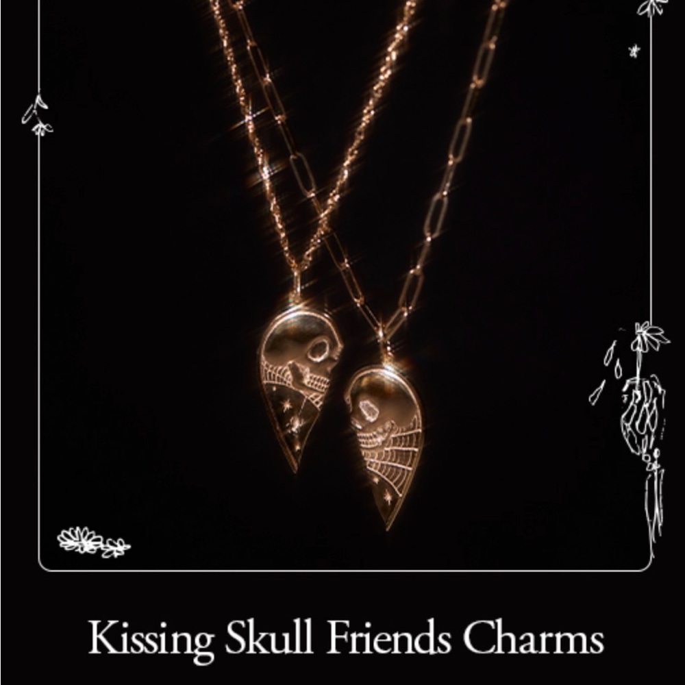 Catbird x Phoebe Bridgers Kissing Skull 14k gold charms SET